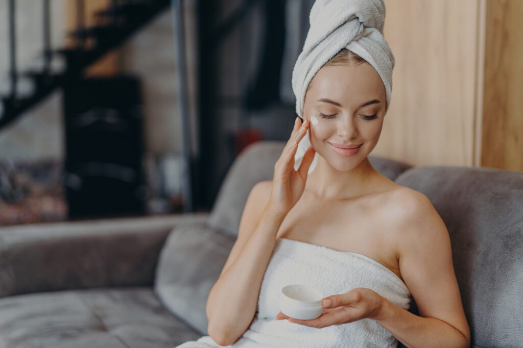 Cuidados com a pele é fundamental para prevenir os diversos tipos de dermatite
